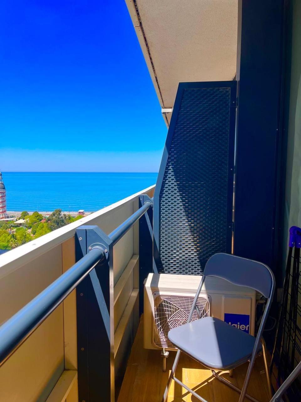 Batumi Rest Apartament Leilighet Eksteriør bilde